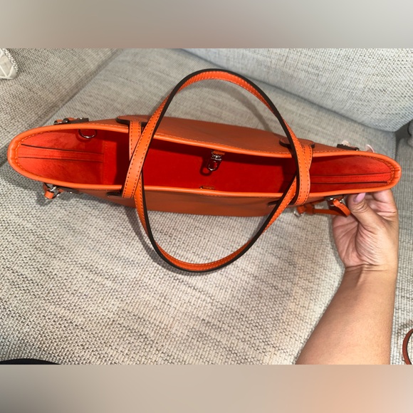 Louis Vuitton Neverfull PM Orange Epi - Picture 12 of 16